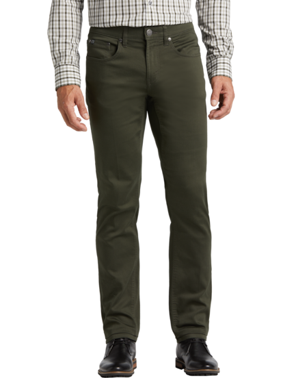 Knit pants with outlet pockets